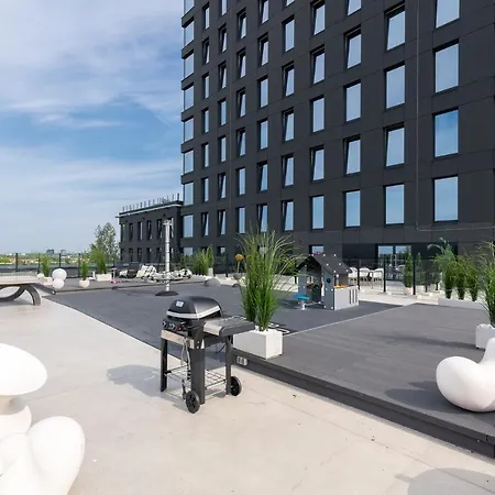 Luxury Sea View In A Skyscraper! *