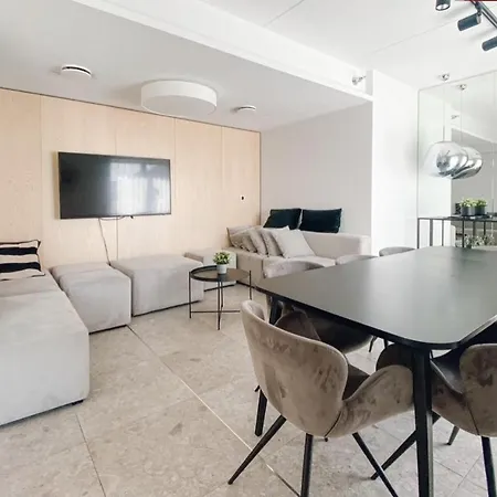 Luxury Sea View In A Skyscraper! * Talin