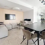 Luxury Sea View In A Skyscraper! * 탈린