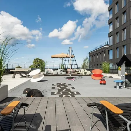 Luxury Sea View In A Skyscraper! *