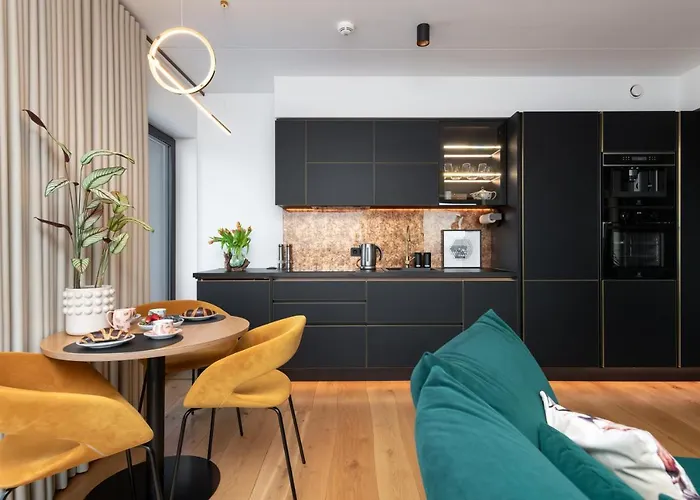 Luxury Sea View In A Skyscraper! *